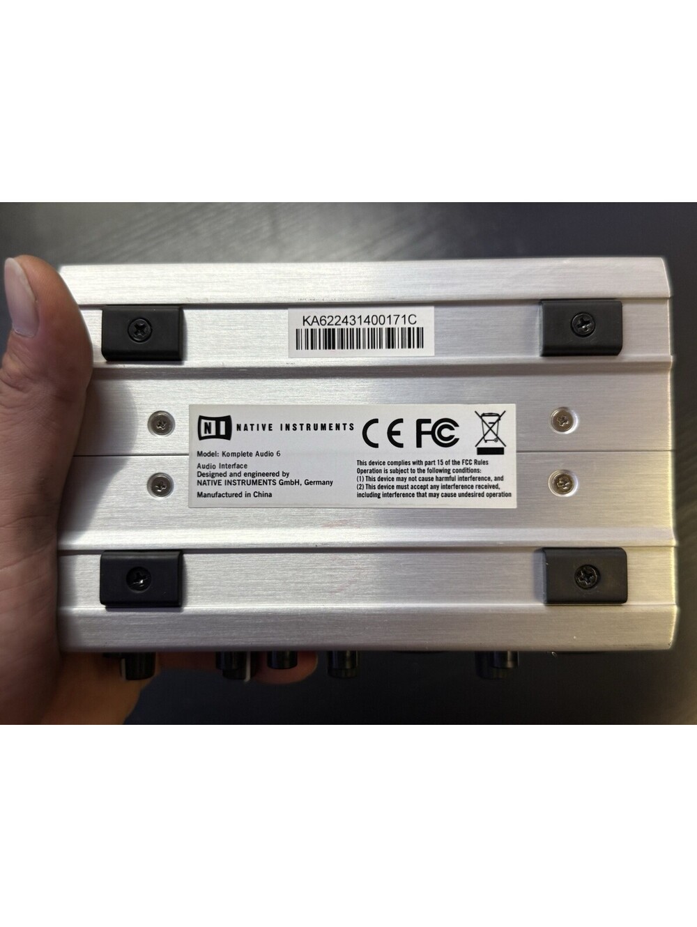 Native Instruments Komplete Audio 6 USB Audio Interface 6-Channel Silver - Picture 11 of 12